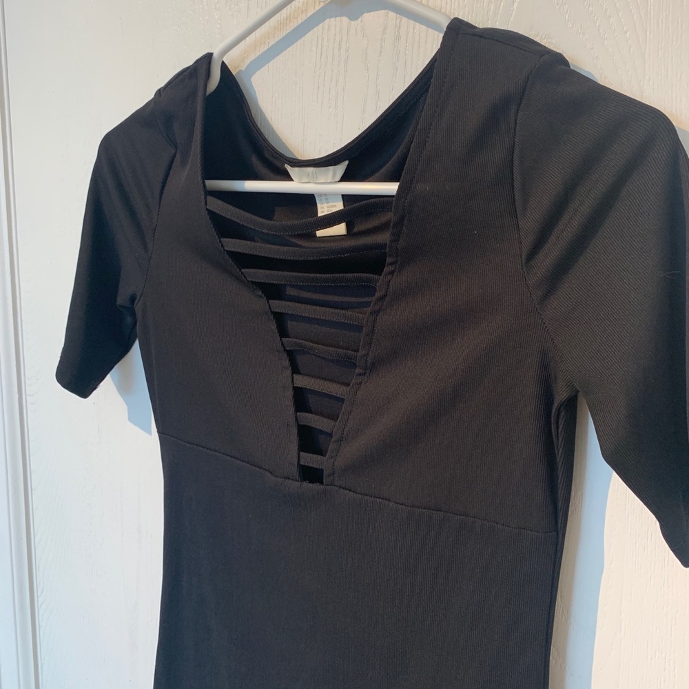 H&M Black Ribbed Deep V-Neck Top with Straps